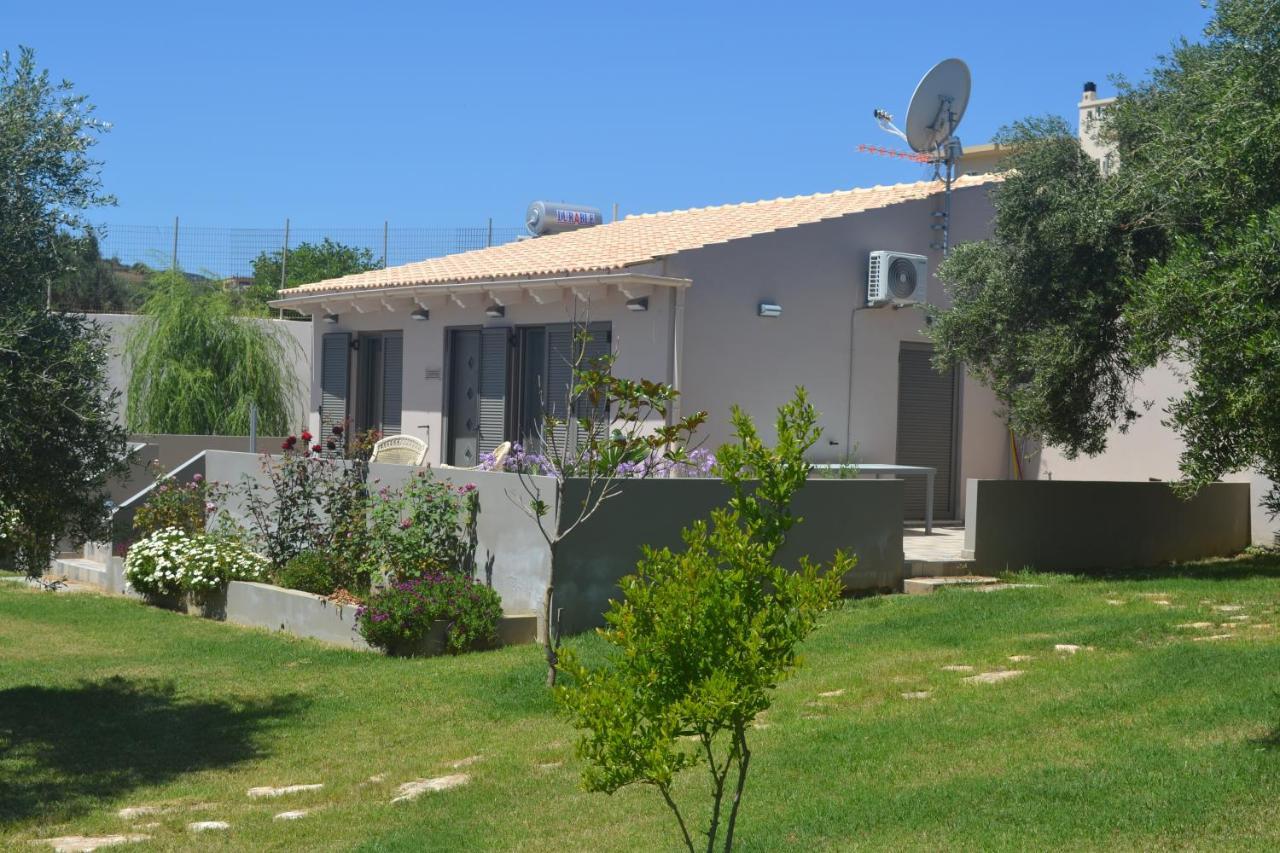 Alexandra'S Garden Houses Stalos Bagian luar foto
