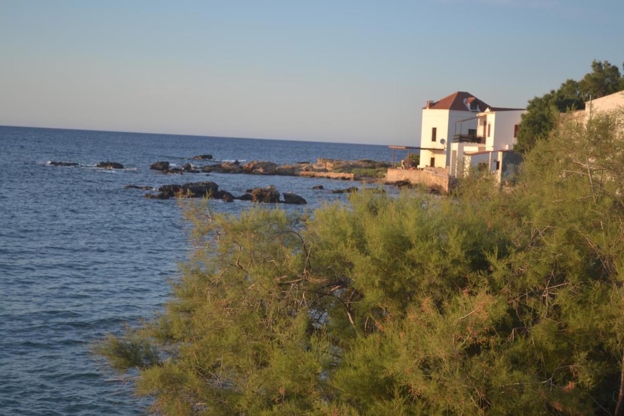 Alexandra'S Garden Houses Stalos Bagian luar foto