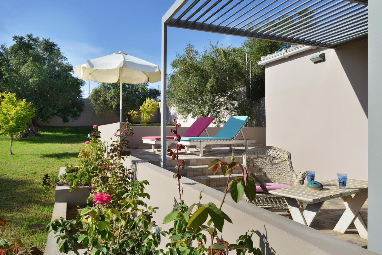 Alexandra'S Garden Houses Stalos Bagian luar foto