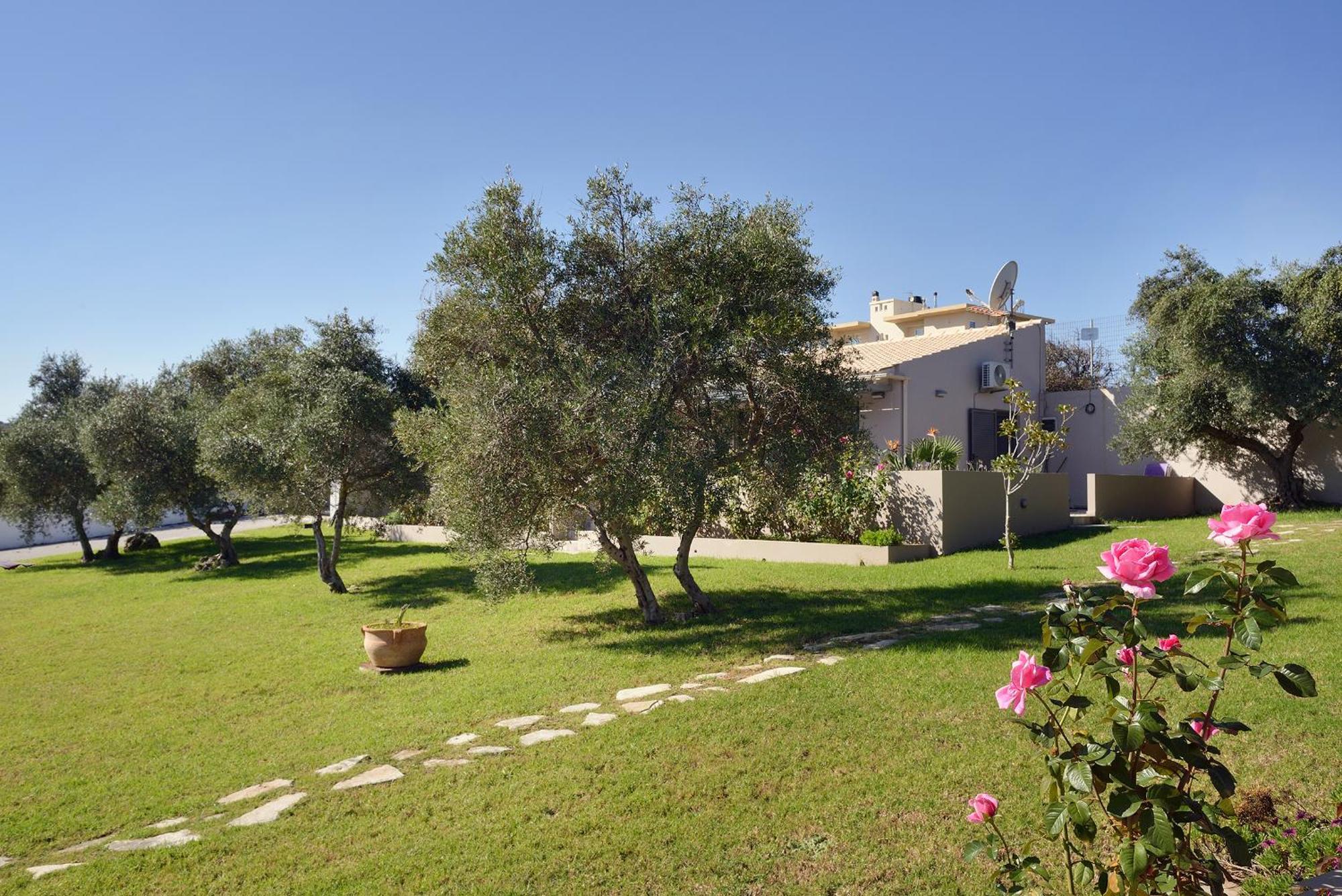 Alexandra'S Garden Houses Stalos Bagian luar foto